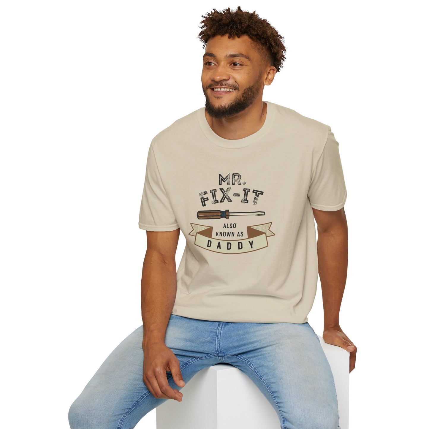 MR. FIX-IT - Men's Gilden T-Shirt (XS - 5XL)