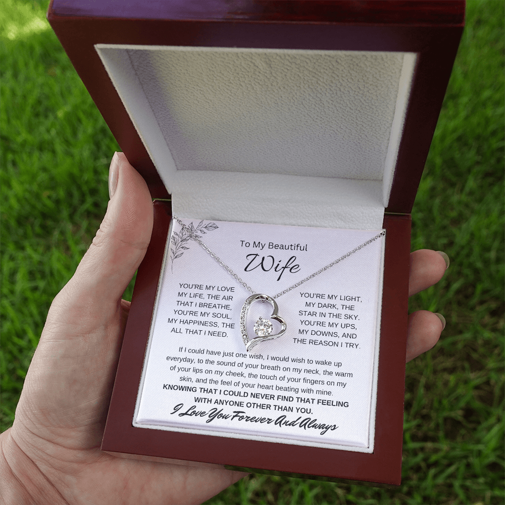 🗽To My Beautiful Wife - "You're My Light" - Forever Love Necklace